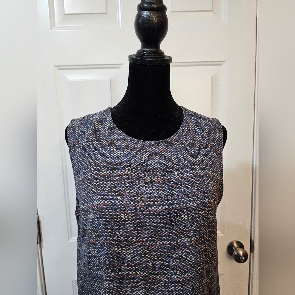 Theory shirt size large 100% Silk... - Picture 7 of 16